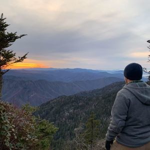 Meet your Posher, Clint